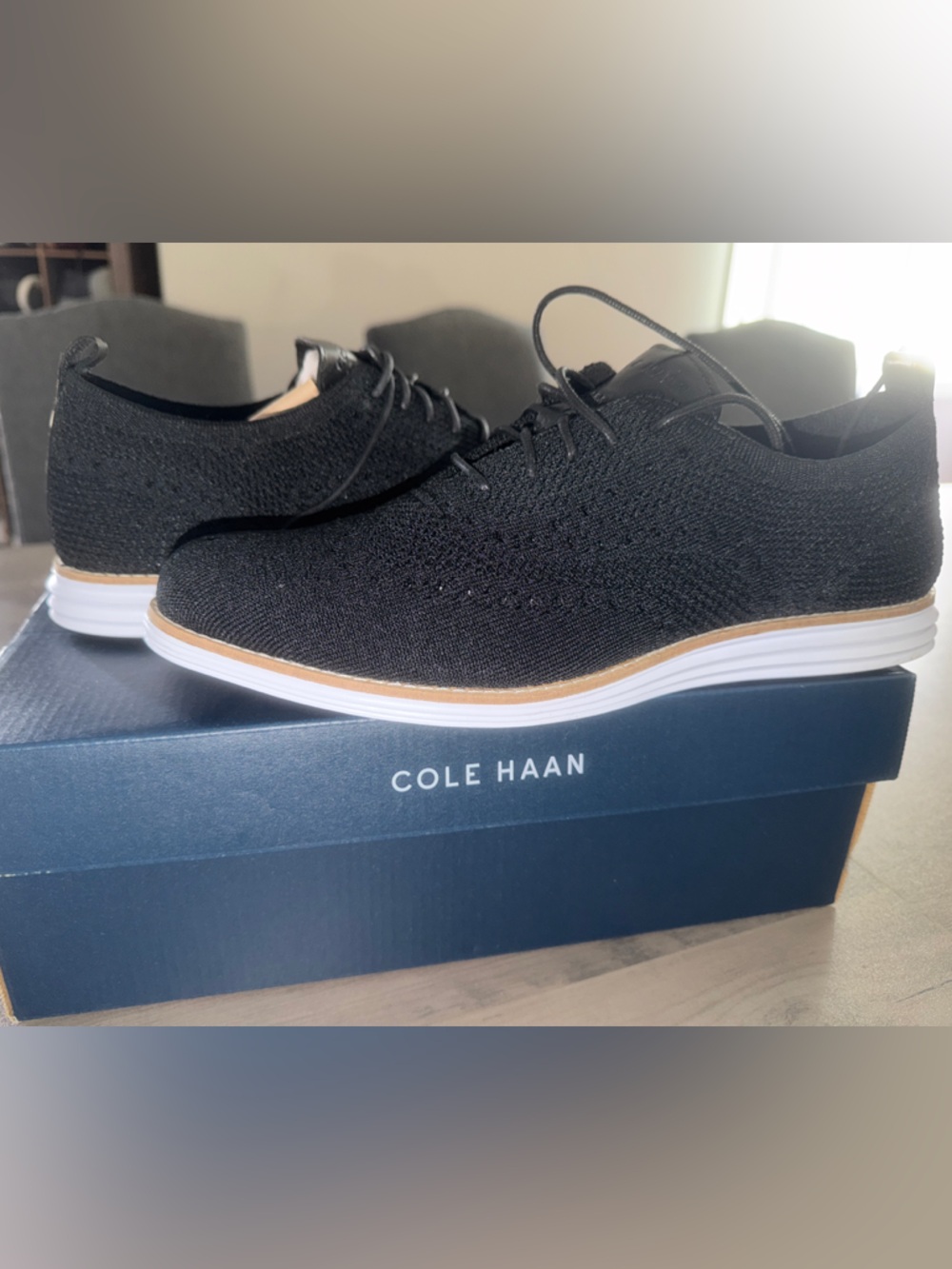 Women’s Cole Haan Black Knit Oxford with White and Tan Sole, Size 11